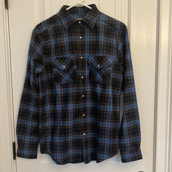 Buffalo Jackson trading Co. Snap Buttons/White Stones BRAND NEW - Picture 2 of 6